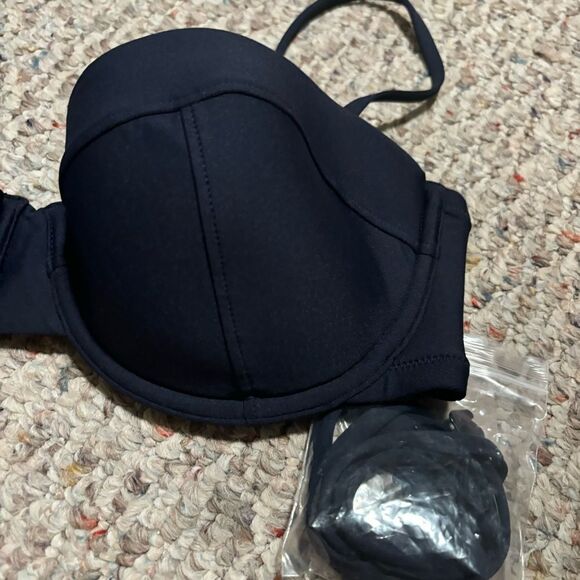 NWT J.Crew Underwire Bikini Top Navy Blue- Size 32D - Picture 6 of 7